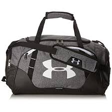 14 Volleyball Bag Essentials That True Ballers Never Forget [Beginners Edition 2022]